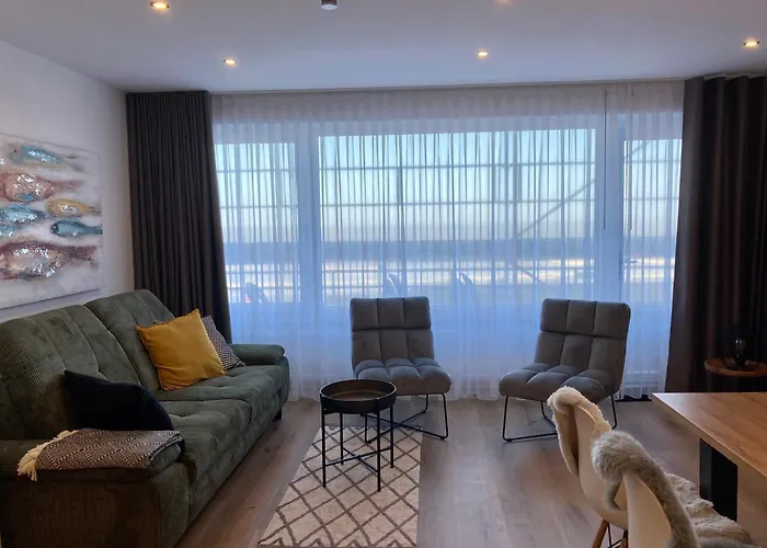 Monopol 106 アパート *